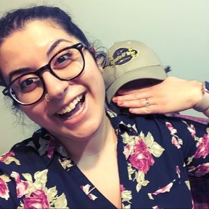 Meet your Posher, Nadera